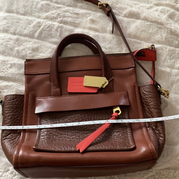 Authentic Leather Coach bag - Picture 6 of 8